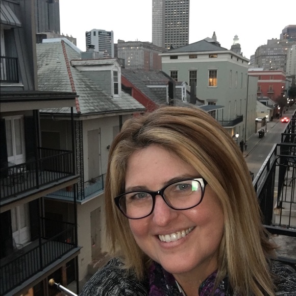 Meet your Posher, Shannon - Picture 3 of 7